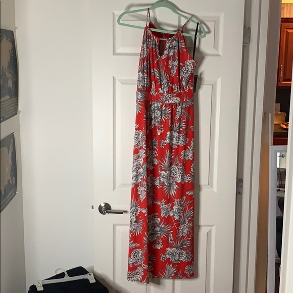 Dress - Picture 2 of 4